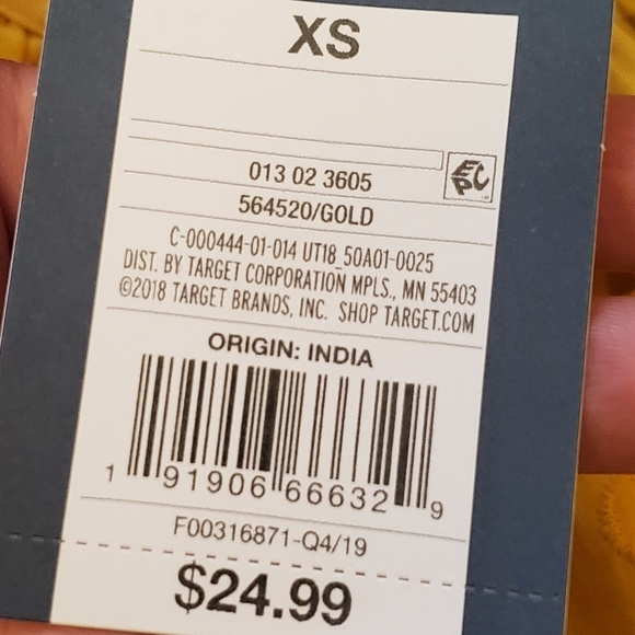 Universal Thread gold eyelet top - Picture 10 of 10